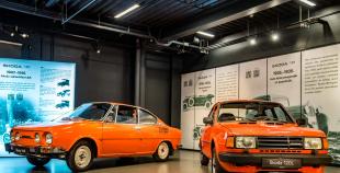 “Škoda 130 gadi” izstādē redzama arī 2021. gada PČ hokeja čempionāta elektroauto