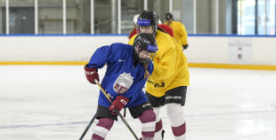 Latvijas U18 meiteņu hokeja izlases treniņš