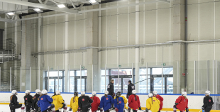 Latvijas U18 meiteņu hokeja izlases treniņš