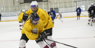 Latvijas U18 meiteņu hokeja izlases treniņš