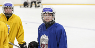 Latvijas U18 meiteņu hokeja izlases treniņš