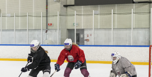 Latvijas U18 meiteņu hokeja izlases treniņš