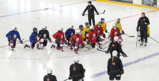 Latvijas U18 meiteņu hokeja izlases treniņš