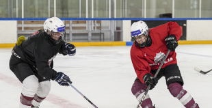Latvijas U18 meiteņu hokeja izlases treniņš