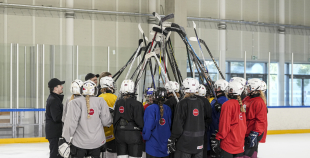 Latvijas U18 meiteņu hokeja izlases treniņš
