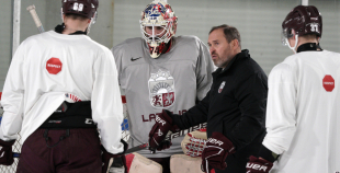 Latvijas hokeja izlases treniņš (09.12)