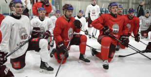 Latvijas hokeja izlases treniņš (09.12)