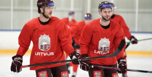 Latvijas hokeja izlases treniņš (09.12)