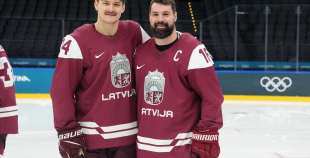 Latvijas hokeja izlase kopbilde un treniņš