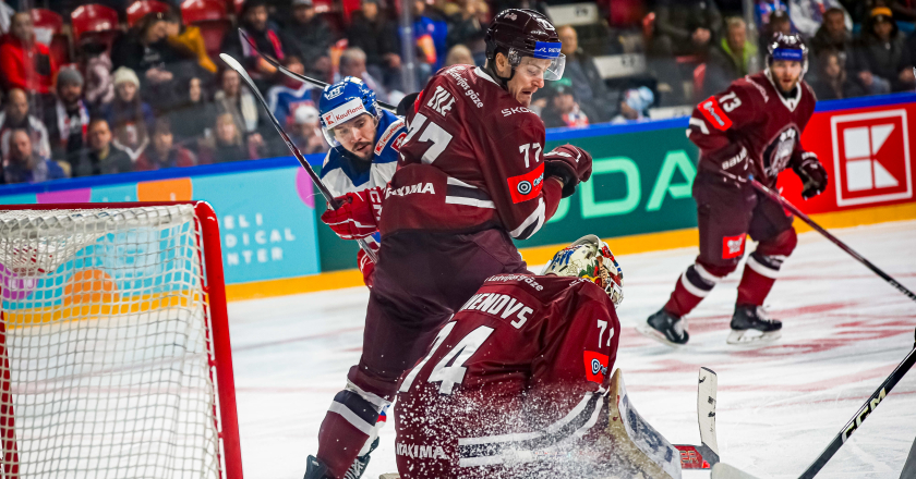 Latvija fantastiski atspēlējas, taču pagarinājumā piekāpjas Slovākijaii