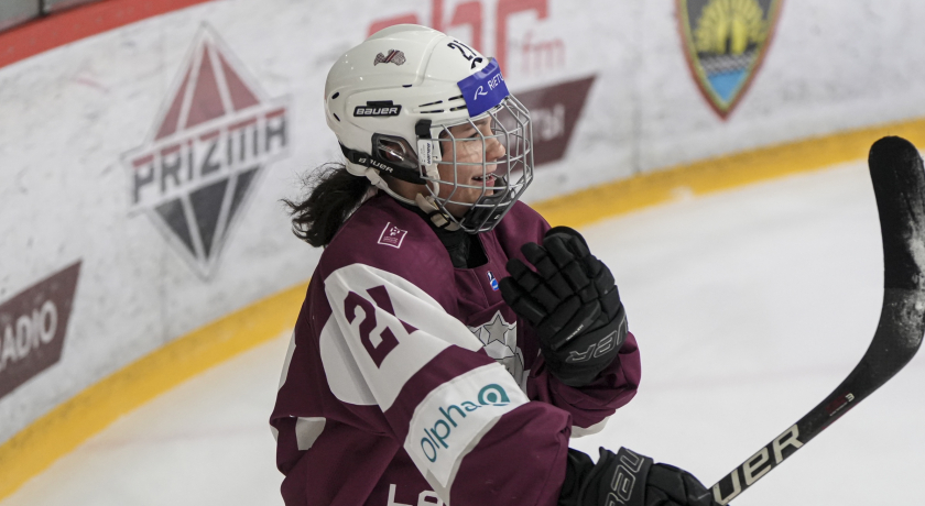 Latvijas sieviešu hokeja izlasei otrā uzvara pasaules čempionātā