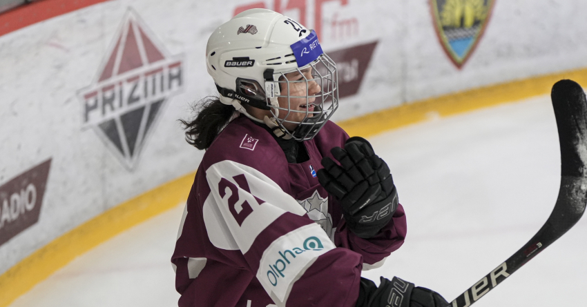 Latvijas sieviešu hokeja izlasei otrā uzvara pasaules čempionātā