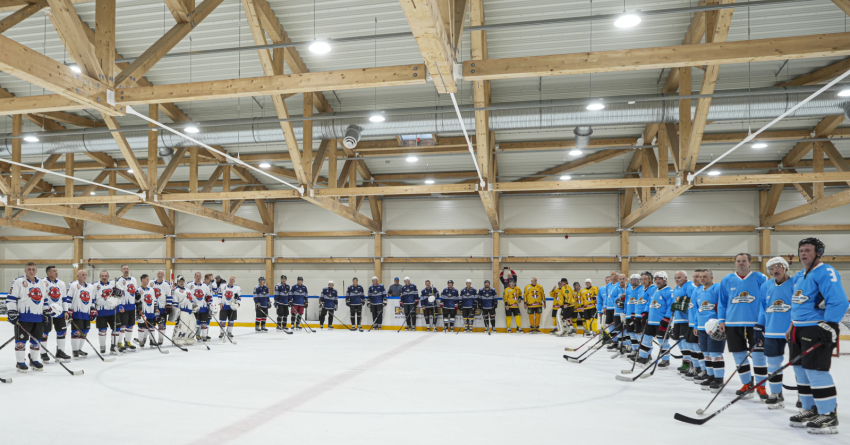 Startējis Latvijas veterānu čempionāts 55+